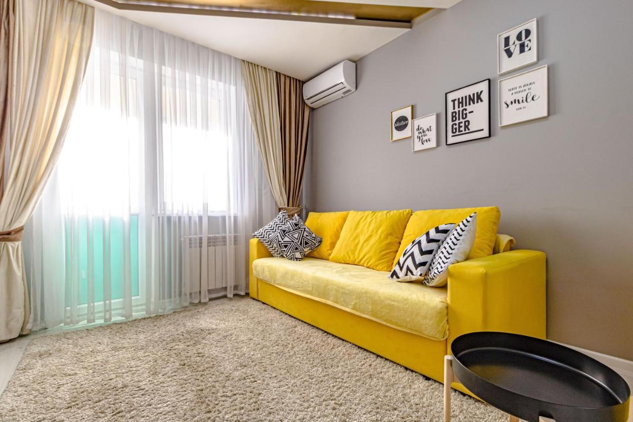 "7 Я-41" Apartment Astana Buitenkant foto