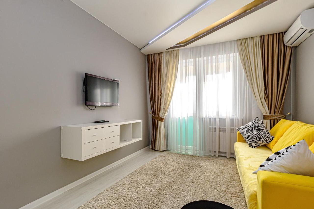 "7 Я-41" Apartment Astana Buitenkant foto